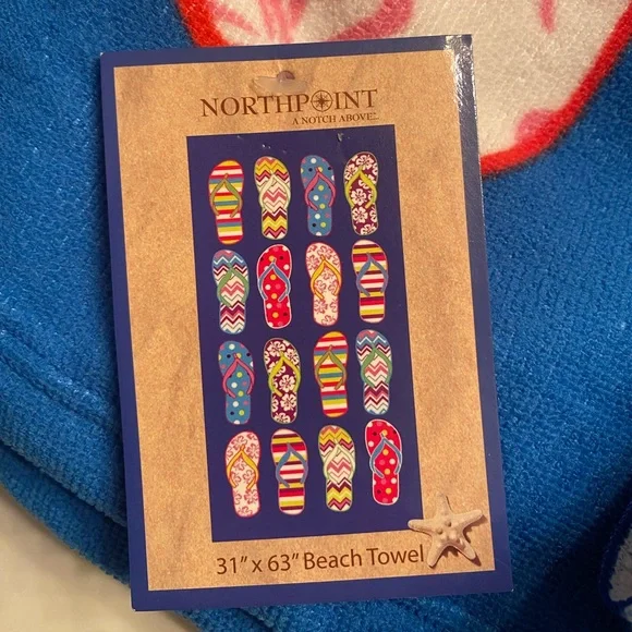 Victoria's Secret Tote and towel bundle - Picture 6 of 10